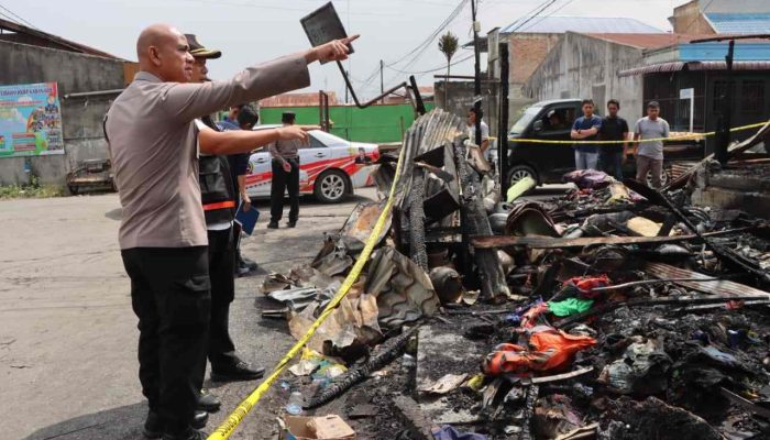 Rumah Wartawan Media Online di Lahap Si Jago Merah, Sempurna Pasaribu dan Keluarga Tewas Terbakar