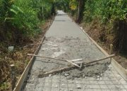 Dua Titik Pekerjaan Dana Kelurahan Bram Itam Diduga Tidak Sesuai Spesifikasi