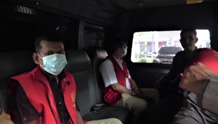 Rugikan Negara Rp 3,7 M, 2 Tersangka Dugaan Korupsi Pekerjaan Konstruksi Jalan di Madina Ditahan