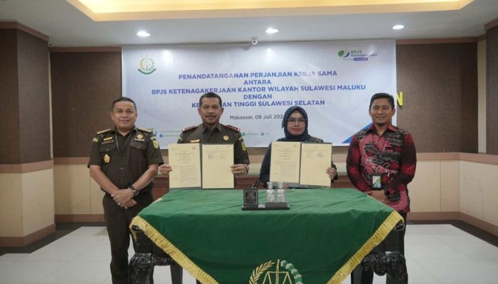 Kejati Sulsel Bersama BPJS Ketenagakerjaan Teken MoU Guna Meningkatkan Perlindungan Hukum dan Melindungi Hak-Hak Tenaga Kerja di Sulsel