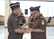 Agus Salim Lantik Asbin Kejati Sulsel dan 3 Kajari