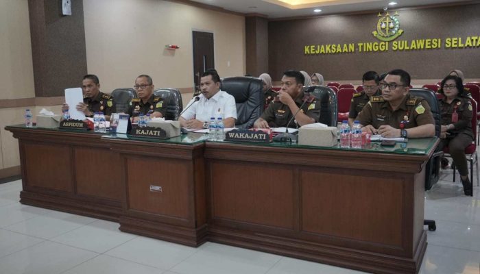 Launching “Pilot Project” Pelaksanaan RJ Secara Mandiri, Kajati Sulsel Menyetujui 3 Perkara dan Menolak 1 Perkara