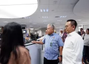 Kapuspenkum Kejagung Sambangi Kantor Kompas Gramedia Group