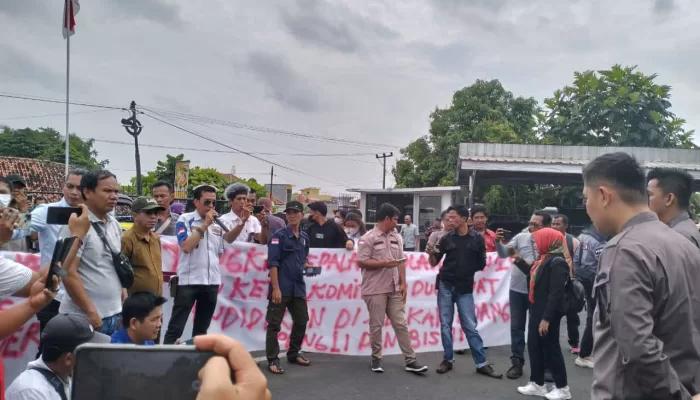 Diduga Tempat Sarang Pungli, Kejari OKU Diminta Periksa Kepala Sekolah MAN 1 OKU