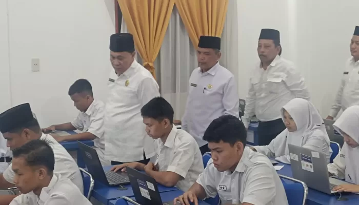 Kakanwil Kemenag Sumut Monitoring Pelaksanaan ANBK Tingkat Madrasah Aliyah