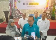 Kanwil Kemenag Sumut Bersama Jurnalis Adakan Media Gathering Bahas Sertifikasi Halal