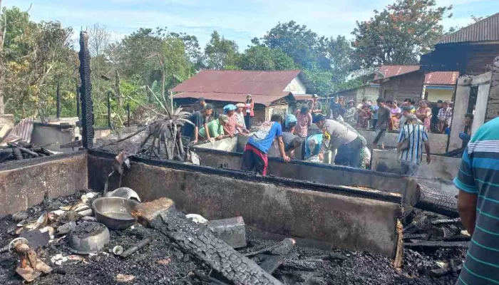 Tiga Rumah di Banuaji Kecamatan Adiankoting Taput Ludes Terbakar