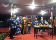 Peringati HUT Tanjab Barat dan Kemerdekaan RI, Pemkab Tanjab Barat Gelar Lomba Fashion Show