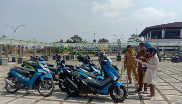 Pemkab Pesisir Barat Gelar Apel Kendaraan Dinas
