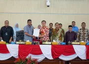 Walikota & DPRD Kota MedanTandatangani Persetujuan Bersama Ranperda Perubahan APBD Medan TA 2024