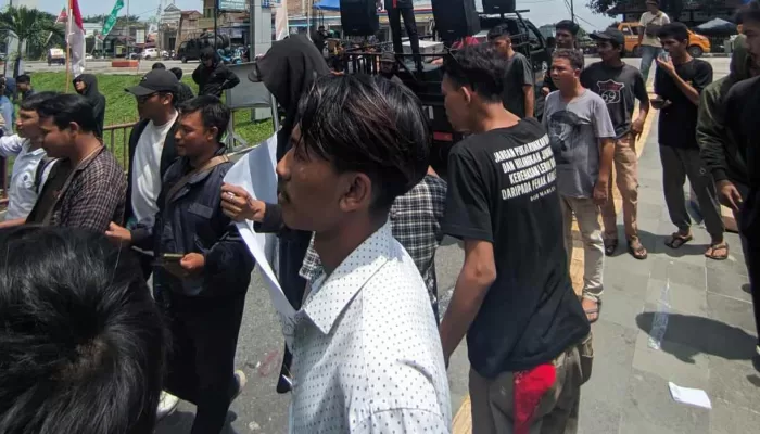 BEM UMN AW Medan Minta Segera Selesaikan Persoalan Penangkapan Truk Bermuatan Bahan Baku Plastik Impor