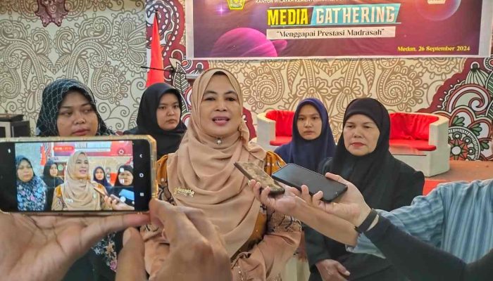 Tak Hanya Berikan Pendidikan Agama Yang Kuat, Madrasah Juga Berikan Pendidikan Umum Setara Dengan Sekolah Lainnya