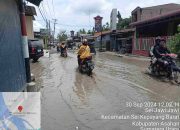 Masyarakat Yang Melintas Dijalan Sei Jawi Jawi Kecewa Akses Jalan Seperti Kubangan Kerbau