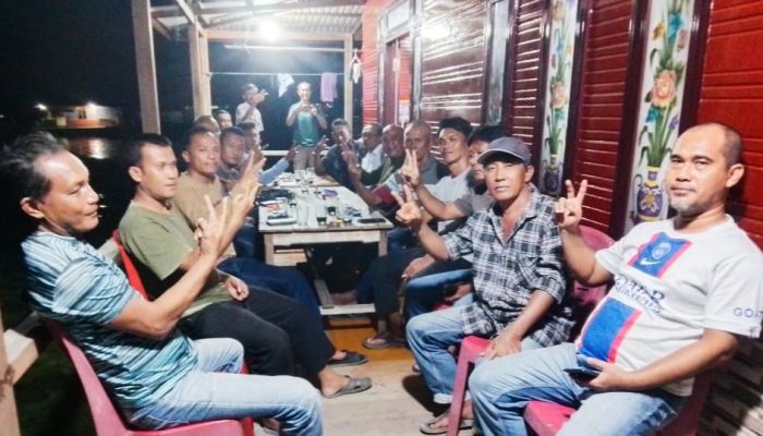 Masyarakat Kepulauan Batu Sebut Firman-Robert Sosok yang Berkualitas