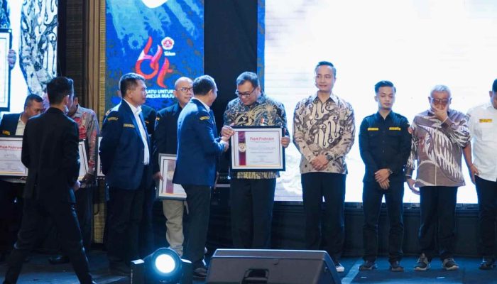 Terima Satyalancana Aditya, Dr. Asri Ludin Dorong Penguatan Peran Pemuda di Deli Serdang