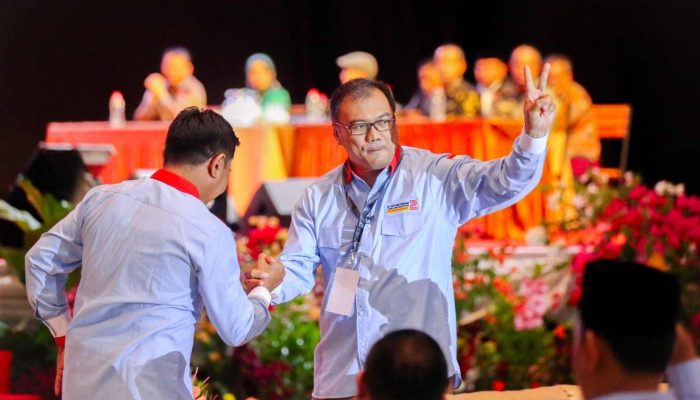 Debat Perdana Calon Bupati & Wakil Bupati Deli Serdang, Asri Ludin Paparkan Program Unggulan ADIL untuk Deli Serdang Sehat