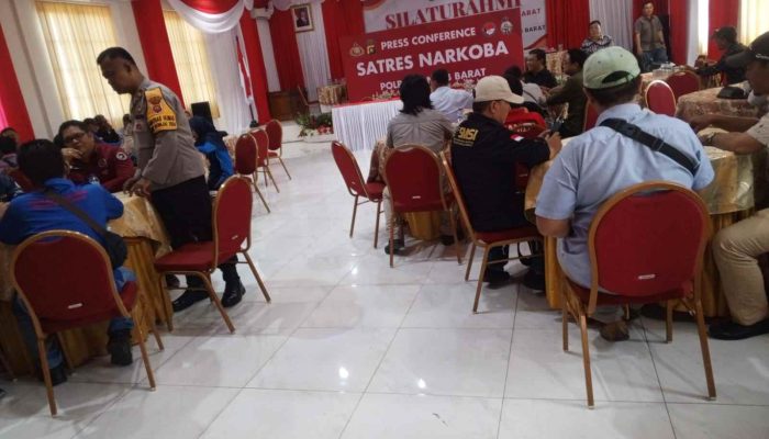 Kapolres Tanjab Barat Gelar Acara Silaturahmi Dengan Insan Pers Dalam Rangka Mewujudkan Pilkada Damai