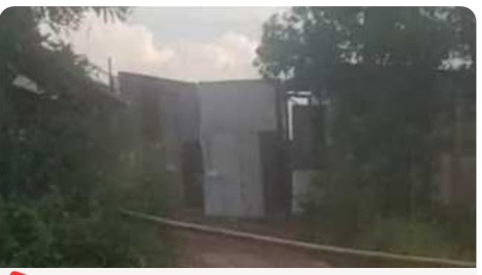 Diduga APH Tutup Mata Adanya Penimbunan Solar dan Pertalite Bersubsidi Dalam Gudang di Jalan Lurus Kecamatan Indralaya Utara, Kabupaten Ogan Ilir Sumatra Selatan