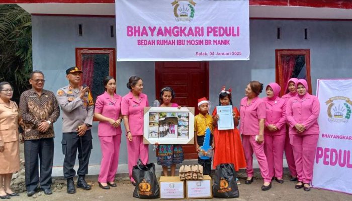 Sekda Pakpak Bharat Menghadiri Kunker Ketua Bhayangkari Sumut Sampai Berbagi Santunan