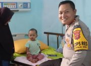 Selepas Acara HPN Ke-79, Kapolres Tanjab barat Melihat Seorang Anak Wartawan Yang Sakit di RSUD Daut Arif Kuala Tungkal