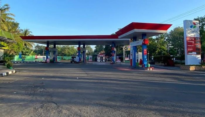 Viral Diduga Oknum Anggota TNI PJL Yang Masih Aktif Ngangsu Solar Subsidi, Denpom Harus Bertindak Tegas