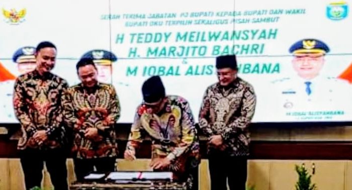 Pemkab OKU Gelar Sertijab Sekaligus Pisah Sambut PJ Bupati Kepada Bupati Terpilih