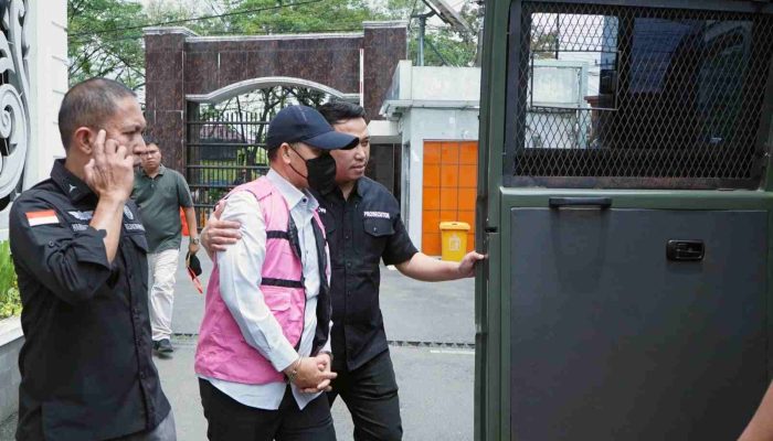 Kejati Sumut Tahan Kadis Kebudayaan Pariwisata dan Ekonomi Kreatif Sumut Terkait Kasus Korupsi