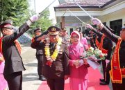 Keluarga Besar Polres Pakpak Bharat Melepas Waka Polres Pakpak Bharat Yang Memasuki Purna Bhakti