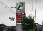 Kendaraan Modifikasi Pengangkut Solar Mengisi Secara Bebas di SPBU 44.574.30 Wonosari, Polres Klaten Terkesan Tutup Mata