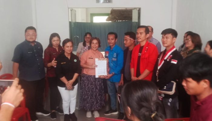 Lakukan Aksi Damai, Kadis Kesehatan Kabupaten Nias Selatan Sambut Baik Aliansi Mahasiswa BEM, GMNI dan GMKI Nisel