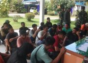 F1QR Lanal TBA Serahkan 20 PMI Non Prosedural Ke Imigrasi