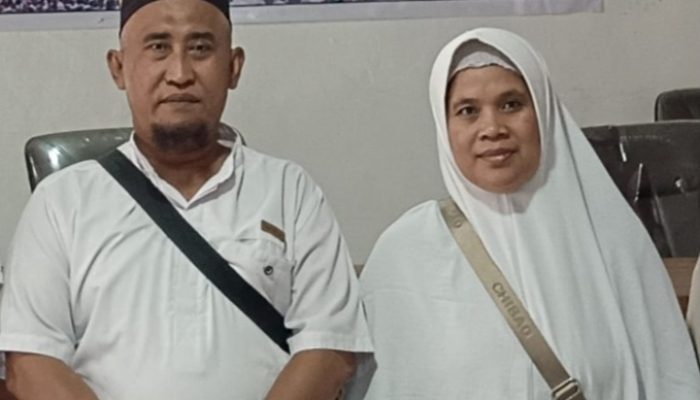 12 Tahun Menabung, Pasutri Tukang Gigi Asal Taput Berangkat Haji