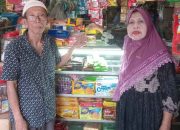 Kisah Pasutri Penjual Sembako Asal Sibolga Belasan Tahun Penantian Akhirnya Naik Haji