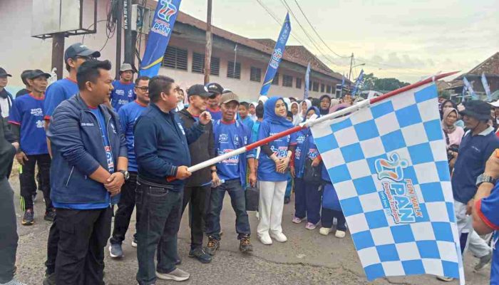 HUT ke 27, PAN OKU Gelar Jalan Santai Bersama Masyarakat