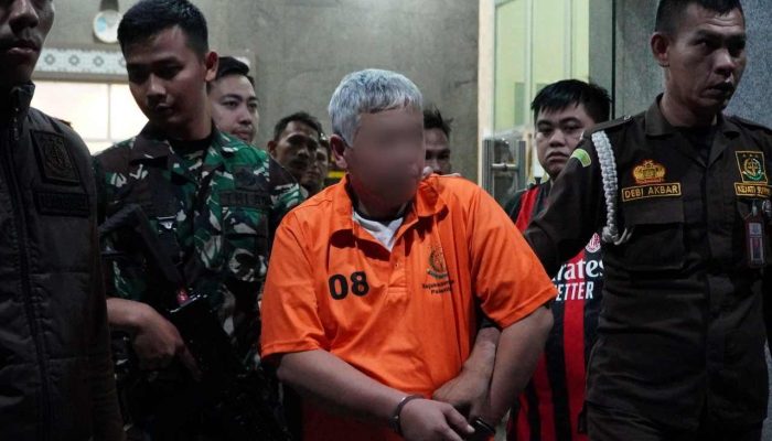 Sempat Melawan, Tim Tabur Kejati Sumsel Berhasil Amankan Buronan Kasus Penggelapan