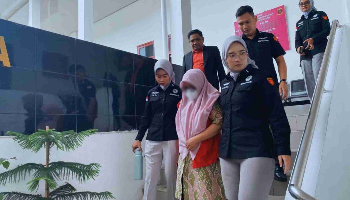 Kejari Belawan Tahan Mantan Kepala SMAN 19 Medan Kasus Dugaan Korupsi Dana BOS