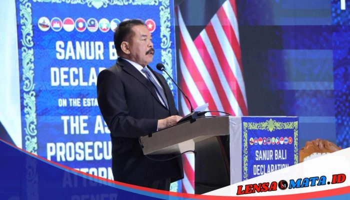 Jaksa Agung Tandatangani Komitmen Sinergi Lawan Kejahatan Lintas Negara