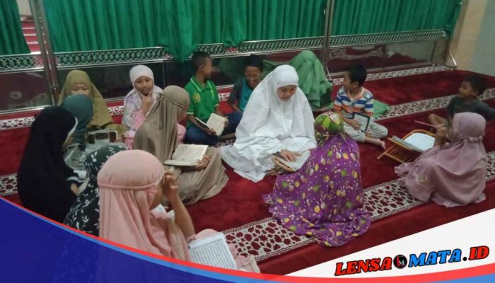Sosok Deswita, Penerang Cahaya Al Qur’an di Medan Sunggal