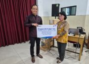 BRI Otista Region 6/Jakarta 1 Salurkan CSR berupa Komputer untuk SMP Cahaya Sakti
