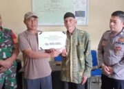 Pemdes Barat Wetan Bagikan BLT-DD TA 2025 Kepada 10 KPM