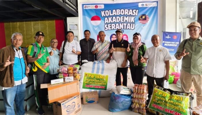 Ketua Dewan Pembina Tun Rahmat Shah Lepas Tim Relawan PB ISMI Peduli Bencana Ke Tanjung Pura Langkat