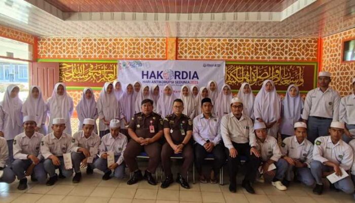 Peringati Hakordia 2025, Kejari Dairi Gebrak dengan Aksi Simpatik dan Edukasi
