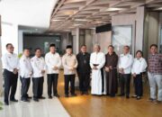 Percepat Pemulihan Rumah Ibadah, Wamenag Serahkan Bantuan Gereja Katolik Terdampak Bencana Sumut
