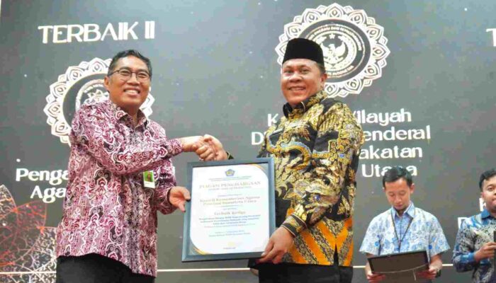 Kanwil Kemenag Sumut Raih Penghargaan Pengelolaan BMN Produktif 2025