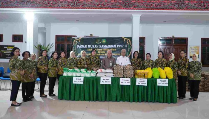 Jaga Stabilitas Harga Pangan Jelang Idul Fitri 1447 H, Kejati Sumut Bersama IAD Gelar Pasar Murah