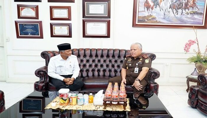 Harli Siregar Sampaikan Dukungan Pemulihan dan Rehabilitasi Sumut Pasca Bencana di Kunjungan Menteri PU RI di Kejati Sumut