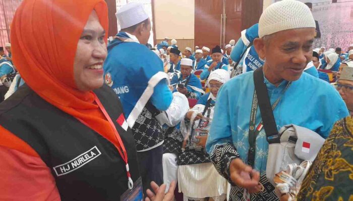 Kakan Kemenhaj Deli Serdang Hj Nurlela Ingatkan Jemaah Haji Jaga Kesehatan, Ikuti Aturan dan Disiplin