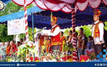 Wakil Bupati Nias Selatan Pimpin Upacara Hardiknas ke 67