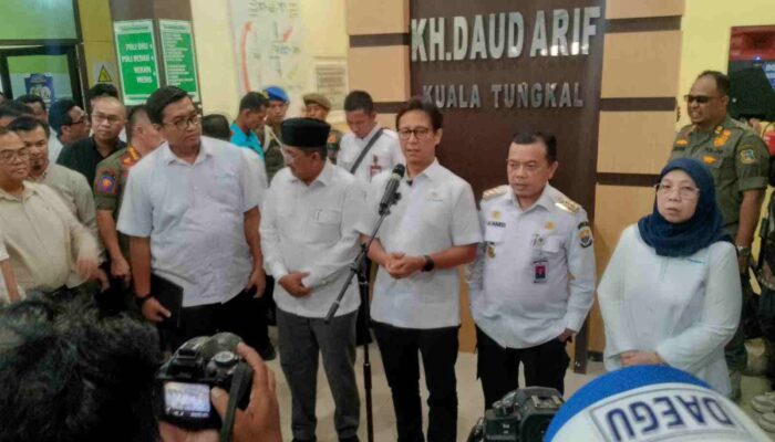 ‎Menkes RI Kunjungi RSUD Daud Arif Kuala Tungkal Terkait Kasus Meninggalnya Seorang Dokter