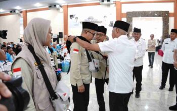 Wagub Sumut Sambut Kepulangan 358 Jemaah Haji Kloter 2